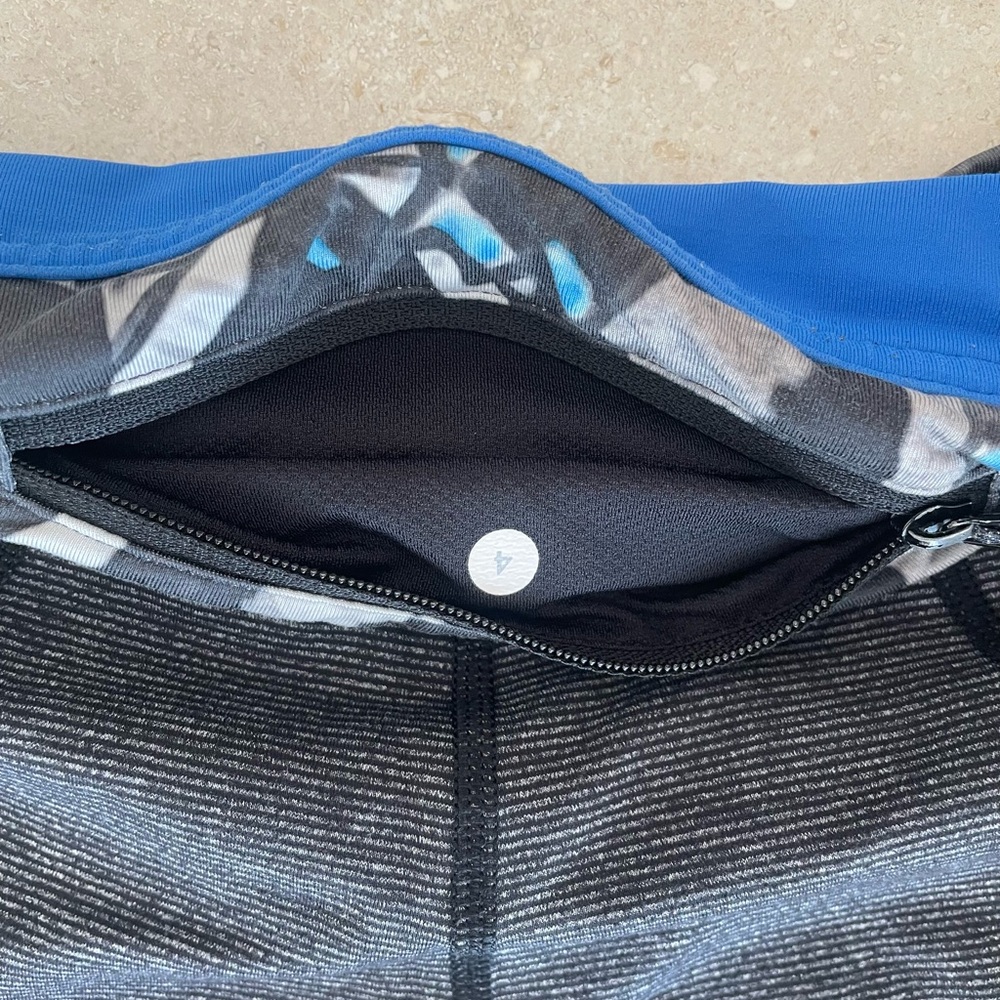 Lululemon Patterned Leggings - Picture 6 of 6